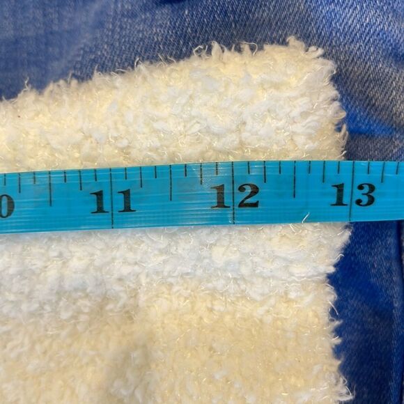 NWT Garage White Soft Fuzzy Shorts - Picture 9 of 11